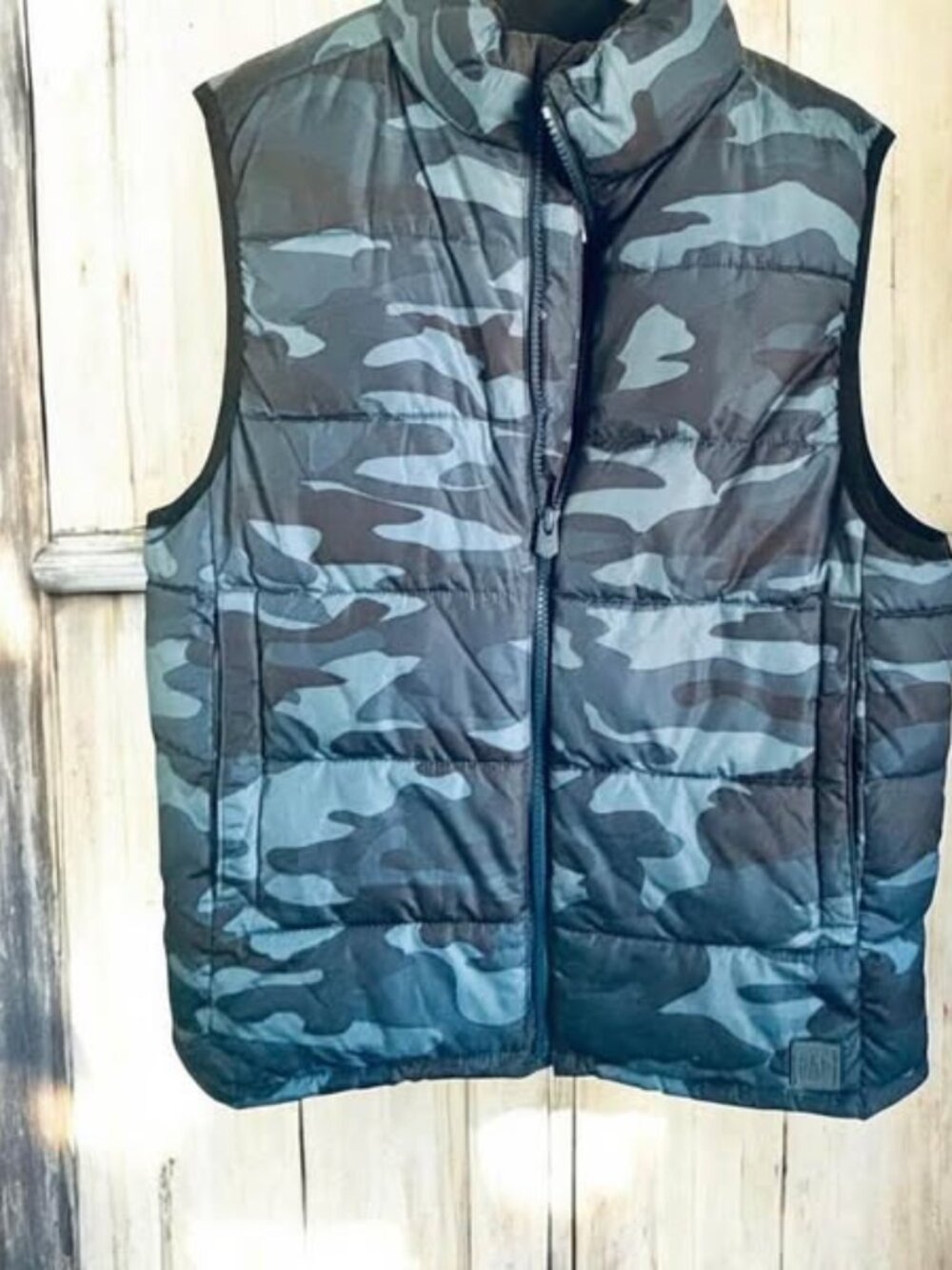 GAP Blue Puffer Camo Vest Jacket